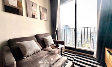 For rent 1 bed condo in Phaya Thai, Bangkok