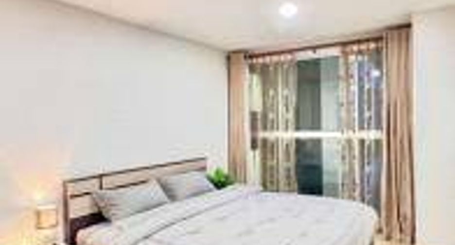 For rent 2 bedrooms condo in Bang Khun Thian, Bangkok