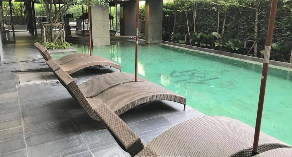 Condo en alquiler de 1 habitaciones en Pathum Wan, Bangkok