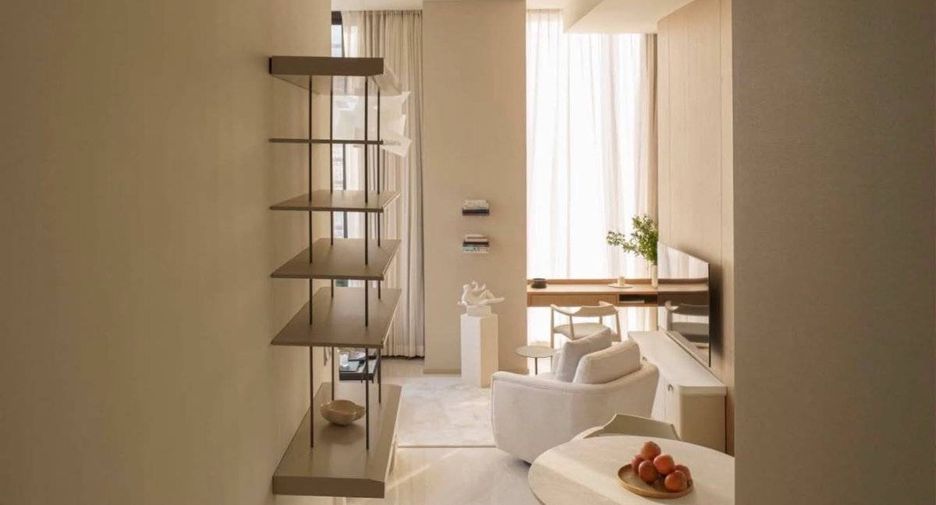 For rent 2 bedrooms condo in Bang Rak, Bangkok