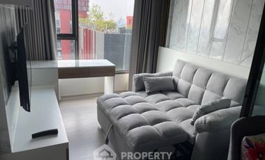 For rent 1 bed condo in Huai Khwang, Bangkok