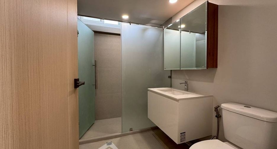 Wohnung zur Miete mit 2 Zimmer in Watthana, Bangkok