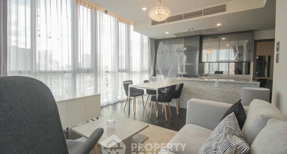 For rent 2 bedrooms condo in Phaya Thai, Bangkok