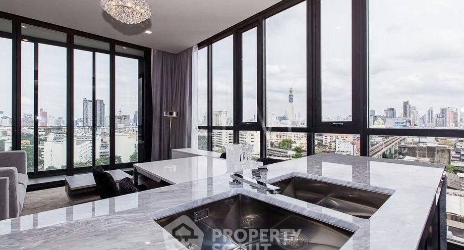 For rent 2 bedrooms condo in Phaya Thai, Bangkok