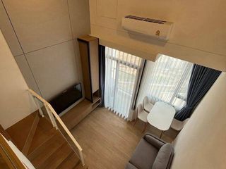 Condo en alquiler de 1 habitaciones en Huai Khwang, Bangkok