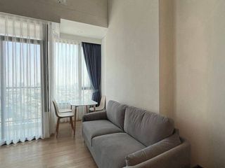 Condo en alquiler de 1 habitaciones en Huai Khwang, Bangkok