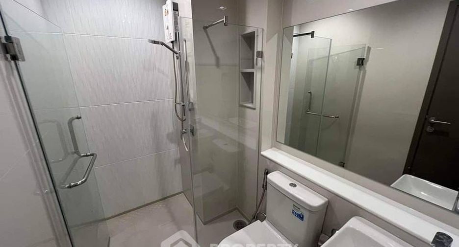 Condo en alquiler de 1 habitaciones en Huai Khwang, Bangkok