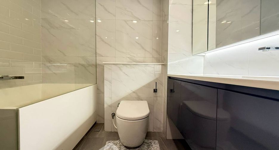 Condo en alquiler de 1 habitaciones en Huai Khwang, Bangkok