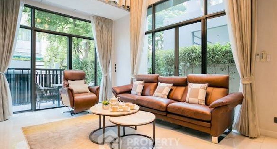 For rent 3 bedrooms house in Wang Thonglang, Bangkok