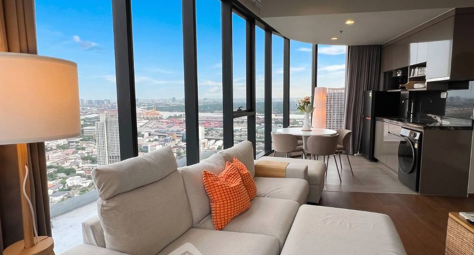 For rent 2 bedrooms condo in Khlong Toei, Bangkok