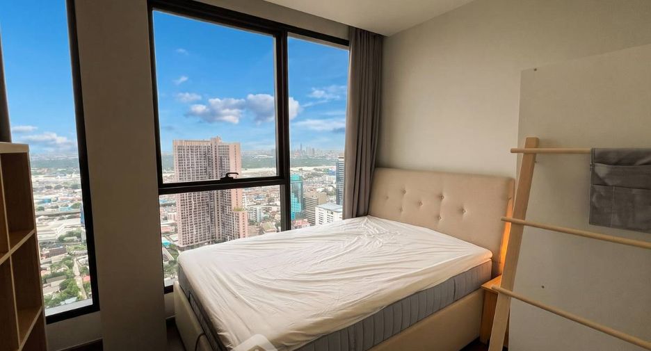 For rent 2 bedrooms condo in Khlong Toei, Bangkok
