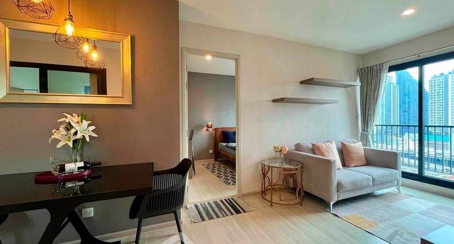 Wohnung zur Miete mit 2 Zimmer in Watthana, Bangkok