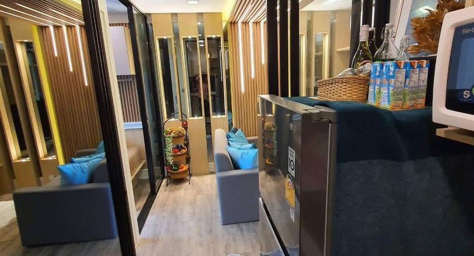 Condo en alquiler de 2 habitaciones en Wang Thonglang, Bangkok