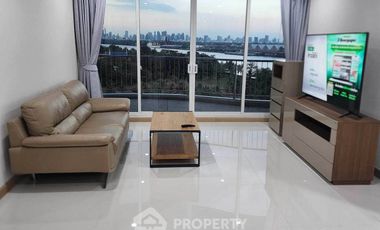 For rent 2 bedrooms condo in Yan Nawa, Bangkok