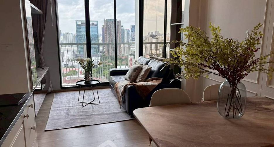Wohnung zur Miete mit 2 Zimmer in Watthana, Bangkok