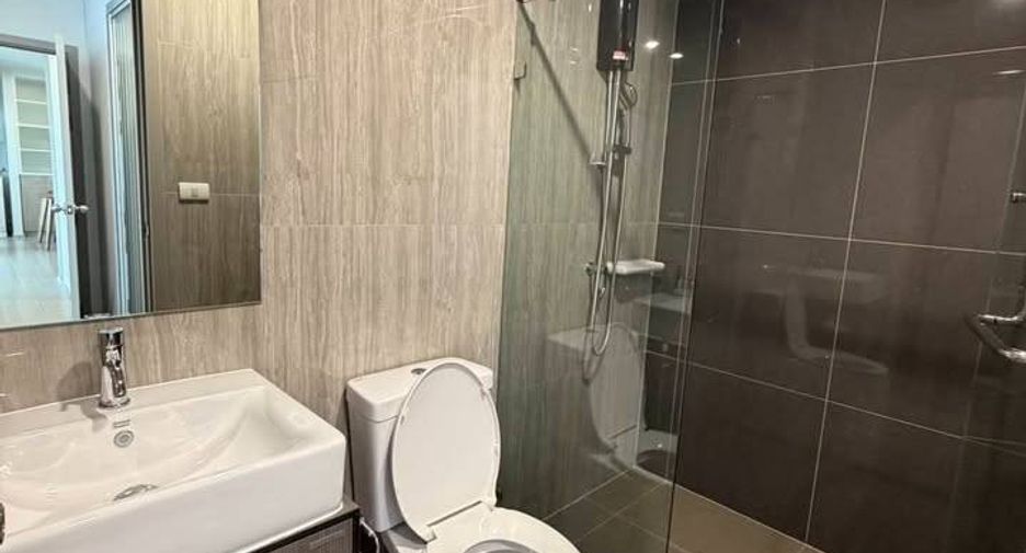 Condo en alquiler de 2 habitaciones en Phasi Charoen, Bangkok