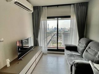 Condo en alquiler de 1 habitaciones en Huai Khwang, Bangkok