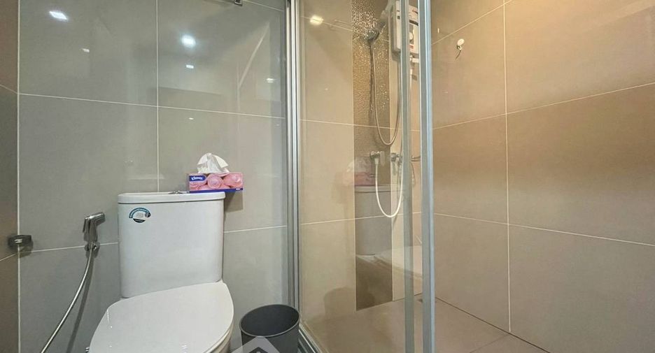 Condo en alquiler de 1 habitaciones en Huai Khwang, Bangkok