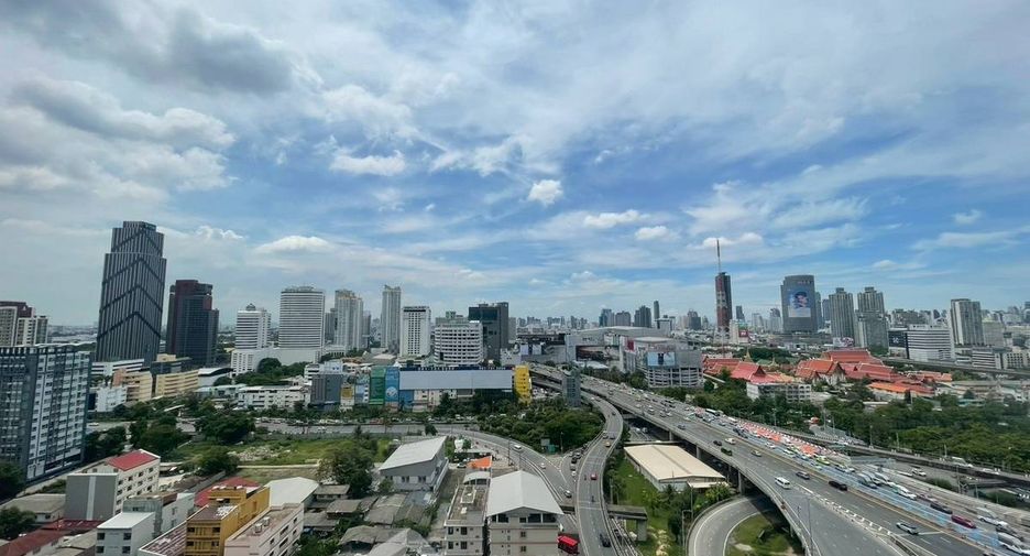 Condo en alquiler de 1 habitaciones en Huai Khwang, Bangkok
