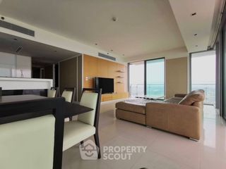 For rent 3 bedrooms condo in Yan Nawa, Bangkok