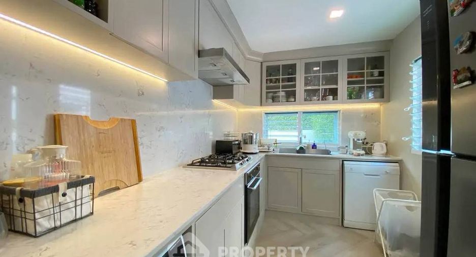 For rent 3 ベッドルーム house in Prawet, Bangkok