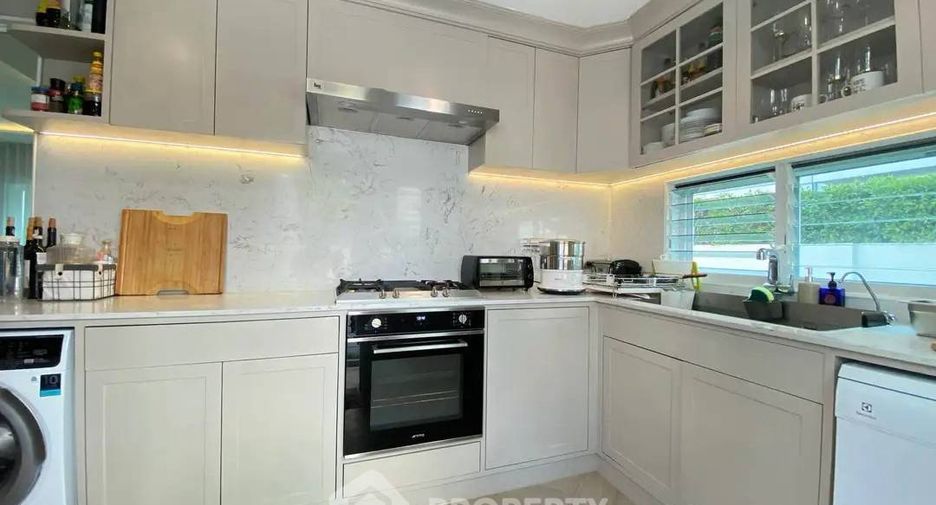 For rent 3 ベッドルーム house in Prawet, Bangkok