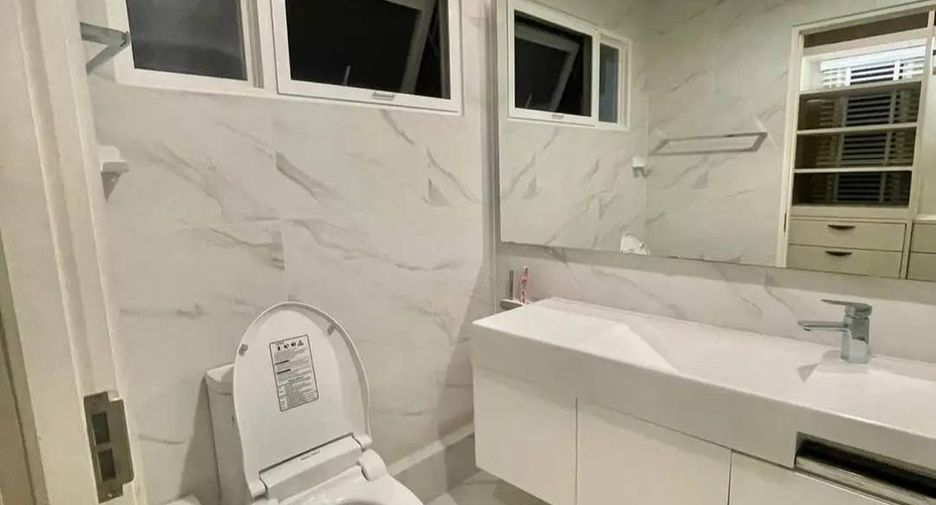 For rent 3 ベッドルーム house in Prawet, Bangkok