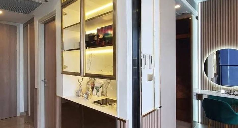 For rent 1 bed condo in Huai Khwang, Bangkok