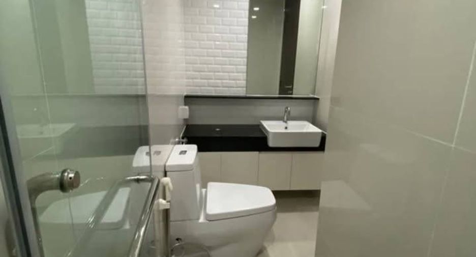 À louer 1 chambre condo à Pathum Wan, Bangkok