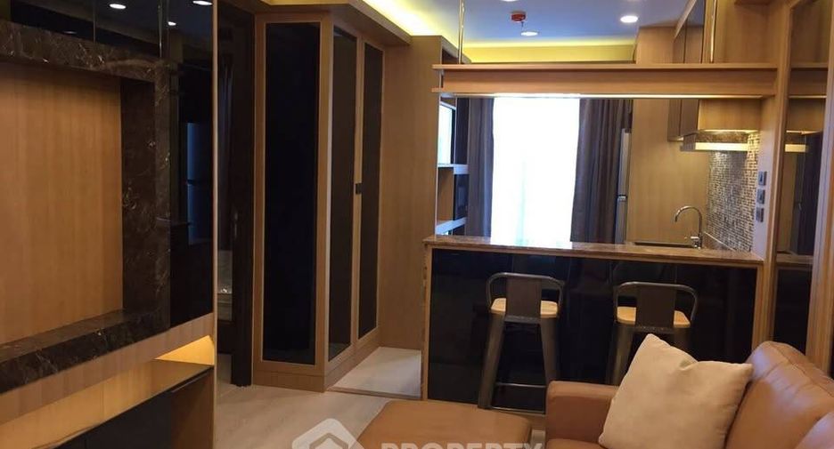 For rent 1 bed condo in Sathon, Bangkok