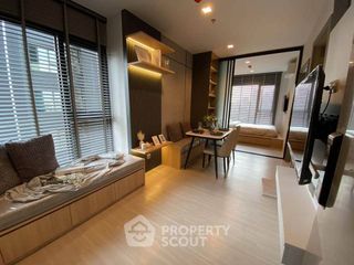 Condo en alquiler de 2 habitaciones en Huai Khwang, Bangkok