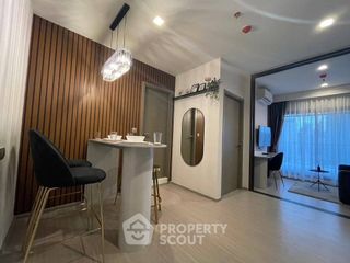 Condo en alquiler de 1 habitaciones en Huai Khwang, Bangkok