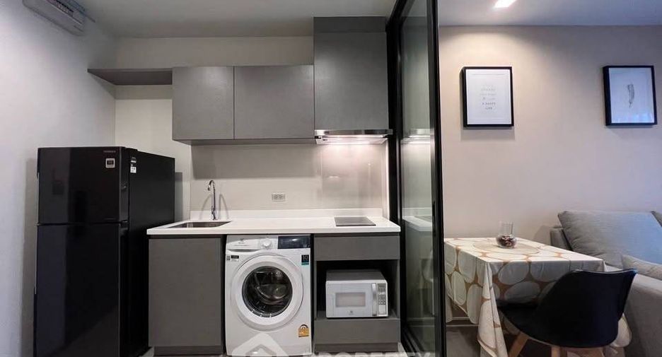 Condo en alquiler de 1 habitaciones en Huai Khwang, Bangkok