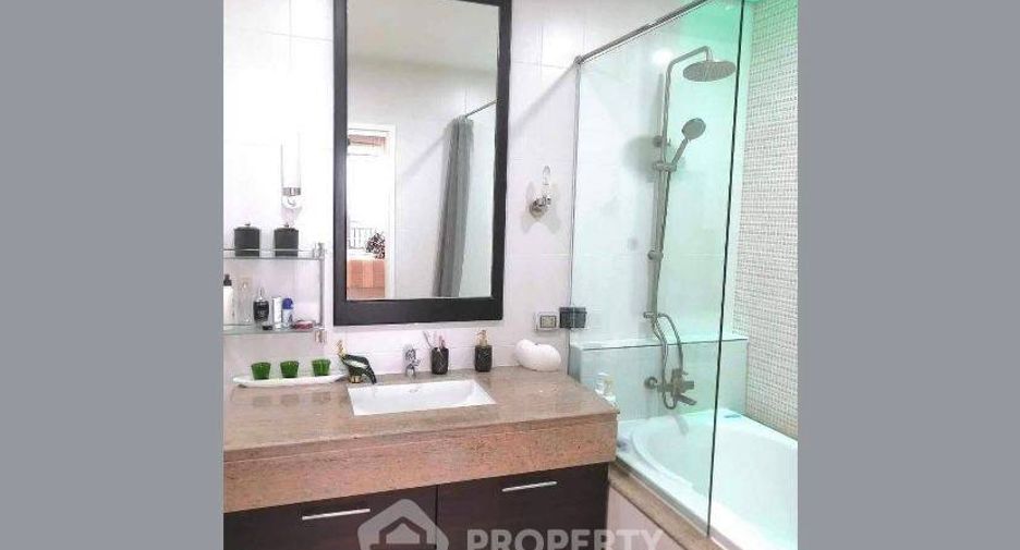 For rent 2 bedrooms condo in Na Jomtien, Pattaya