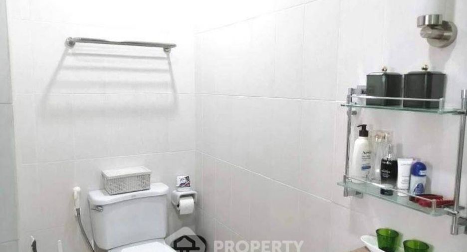For rent 2 bedrooms condo in Na Jomtien, Pattaya