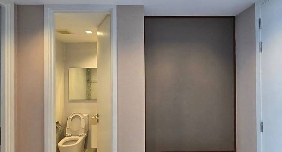 Condo en alquiler de 2 habitaciones en Sathon, Bangkok