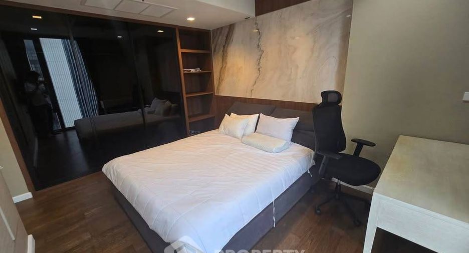 Condo en alquiler de 2 habitaciones en Sathon, Bangkok