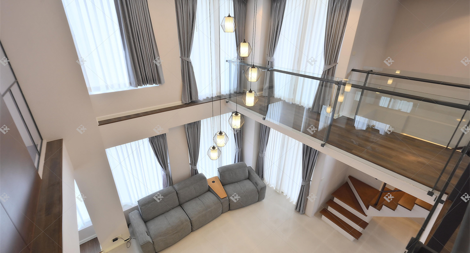 For rent 3 ベッドルーム condo in Pathum Wan, Bangkok