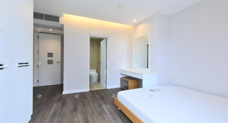 For rent 3 ベッドルーム condo in Pathum Wan, Bangkok