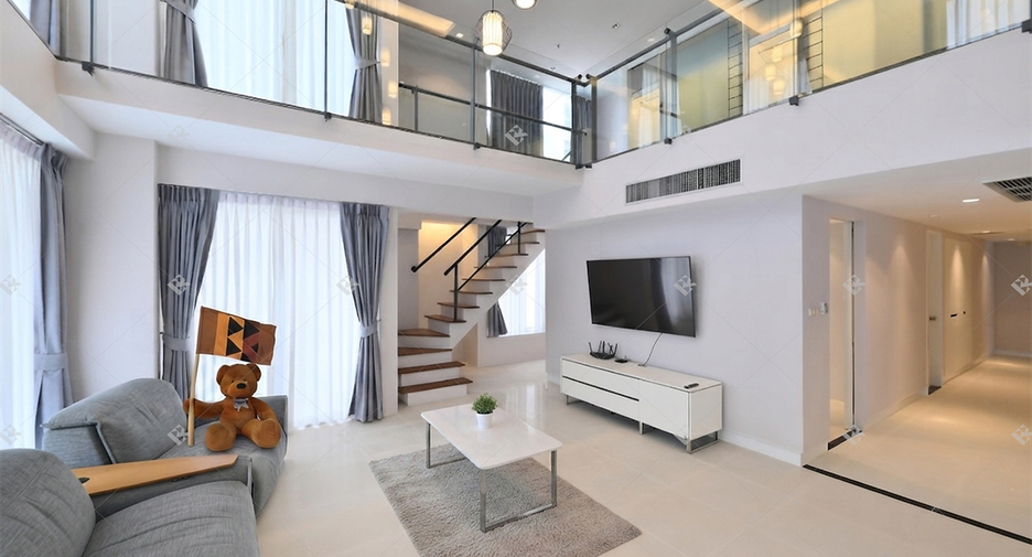 For rent 3 ベッドルーム condo in Pathum Wan, Bangkok