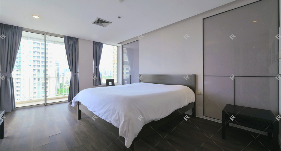 For rent 3 ベッドルーム condo in Pathum Wan, Bangkok