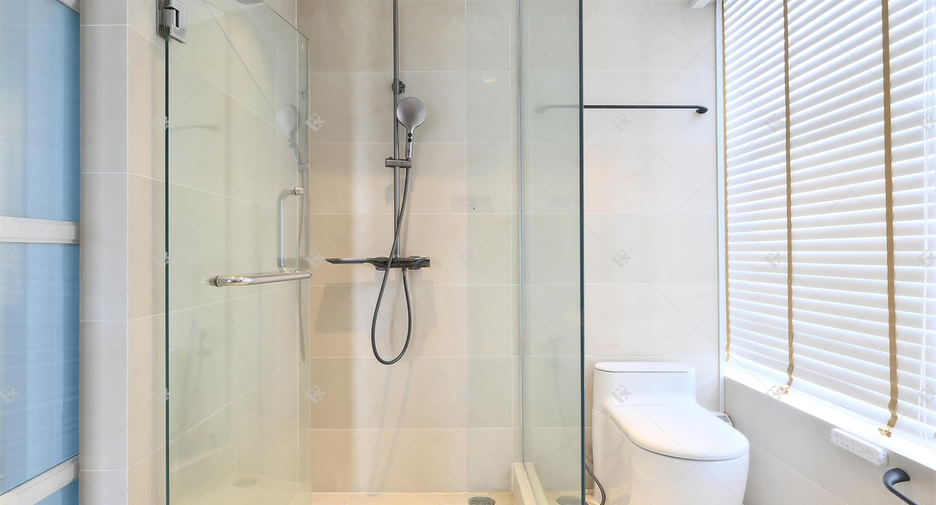 For rent 3 ベッドルーム condo in Pathum Wan, Bangkok
