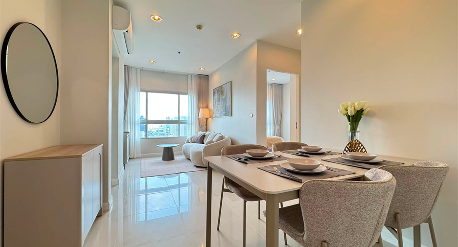 For rent 2 ベッドルーム condo in Khlong San, Bangkok