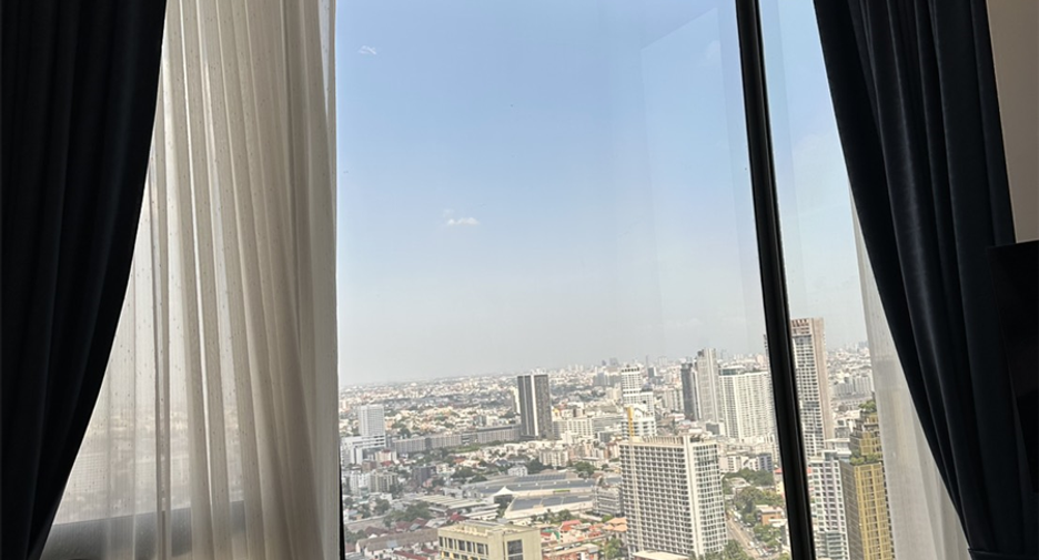 For sale 2 bedrooms condo in Chatuchak, Bangkok