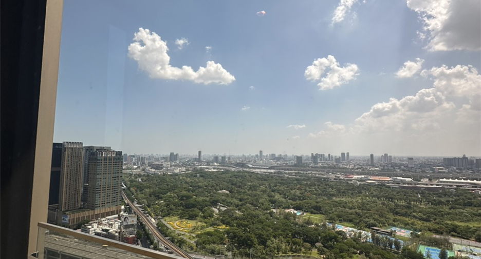 For sale 2 bedrooms condo in Chatuchak, Bangkok