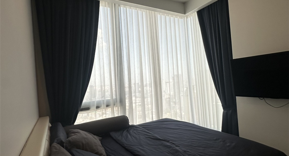 For sale 2 bedrooms condo in Chatuchak, Bangkok