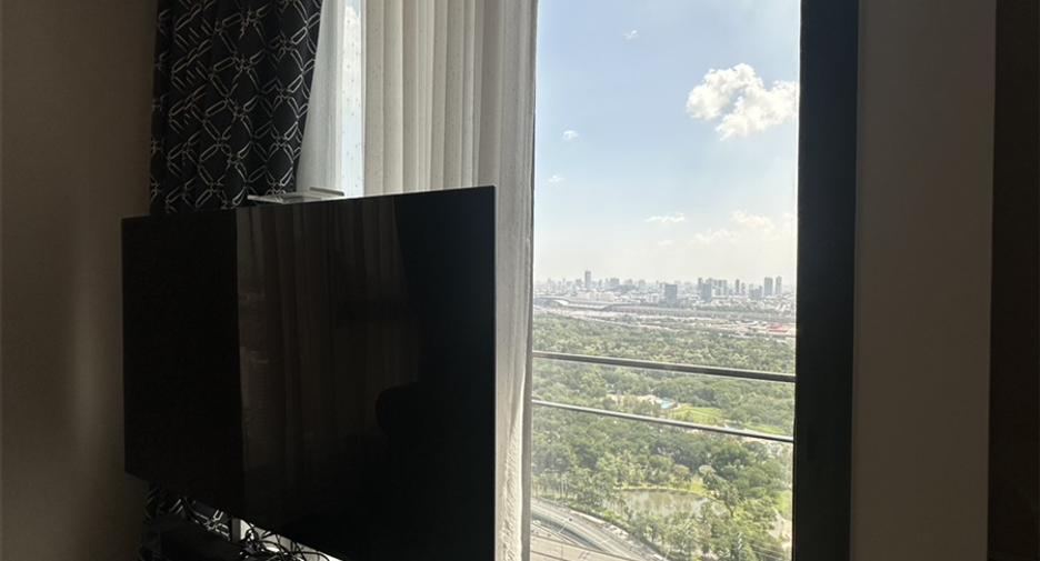 For sale 2 bedrooms condo in Chatuchak, Bangkok