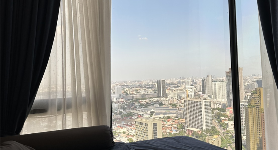 For sale 2 bedrooms condo in Chatuchak, Bangkok