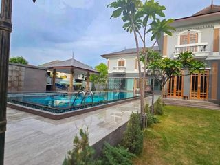 Haus zum Kauf mit 5 Zimmer in Lak Si, Bangkok