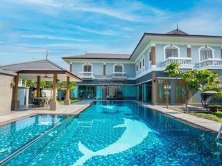 Haus zum Kauf mit 5 Zimmer in Lak Si, Bangkok
